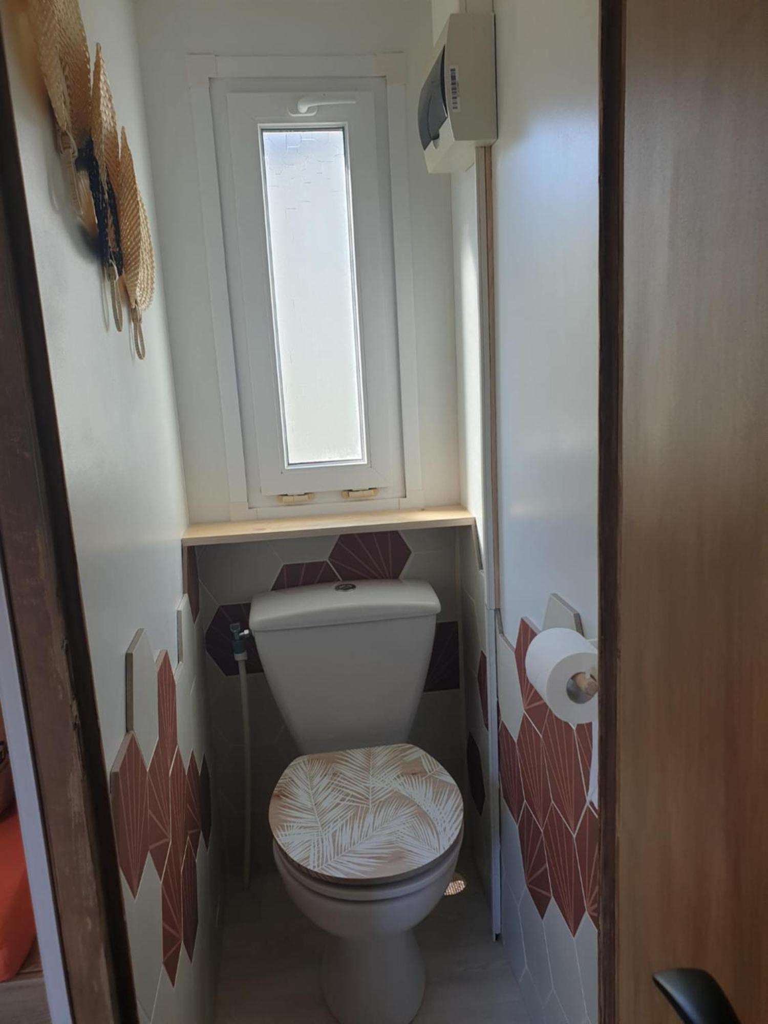 Camping Domaine Des Iscles 라 로크 당 테롱 외부 사진
